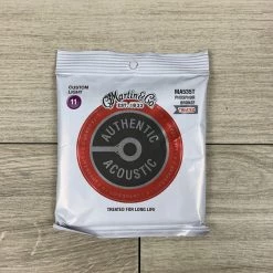 Martin MA535T Authentic Acoustic Lifespan 2.0 Phosphor Bronze Guitar Strings, Custom Light .011-.052