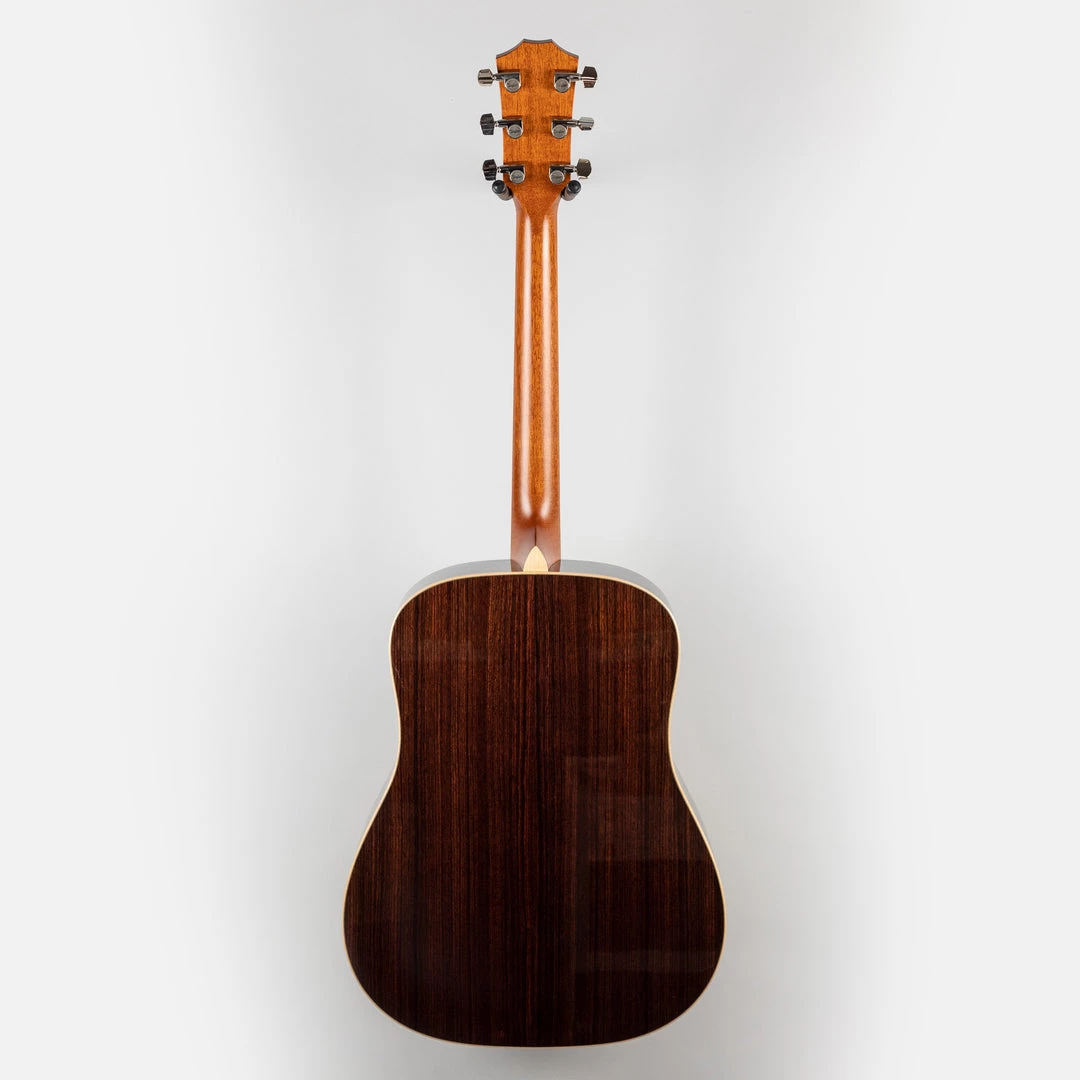 Acoustic Guitars Used 2016 Taylor Custom Dreadnought Adirondack Spruce Top / AAA Rosewood Back & Sides 12 Acoustic Guitars Used 2016 Taylor Custom Dreadnought Adirondack Spruce Top / AAA Rosewood Back & Sides