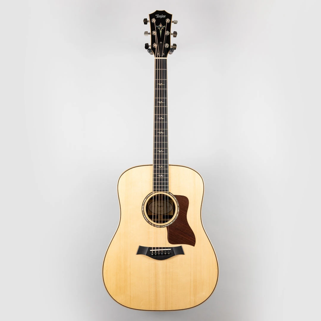 Acoustic Guitars Used 2016 Taylor Custom Dreadnought Adirondack Spruce Top / AAA Rosewood Back & Sides 4 Acoustic Guitars Used 2016 Taylor Custom Dreadnought Adirondack Spruce Top / AAA Rosewood Back & Sides