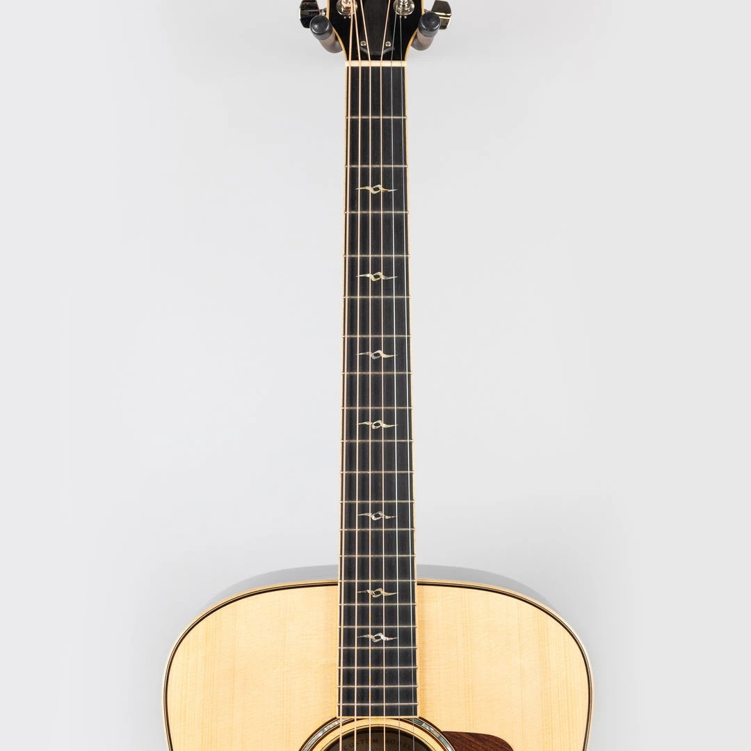 Acoustic Guitars Used 2016 Taylor Custom Dreadnought Adirondack Spruce Top / AAA Rosewood Back & Sides 6 Acoustic Guitars Used 2016 Taylor Custom Dreadnought Adirondack Spruce Top / AAA Rosewood Back & Sides