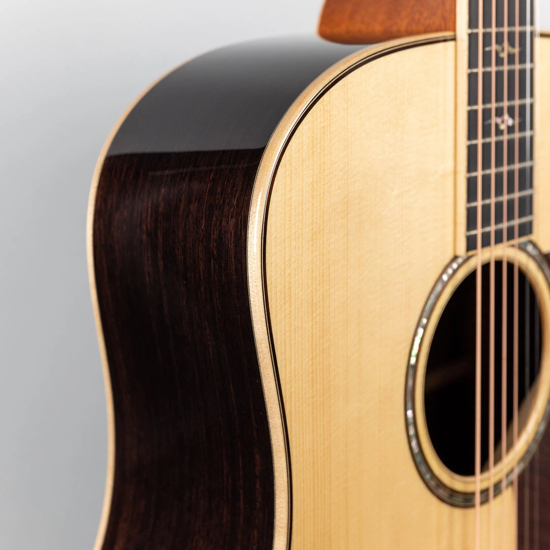 Acoustic Guitars Used 2016 Taylor Custom Dreadnought Adirondack Spruce Top / AAA Rosewood Back & Sides 7 Acoustic Guitars Used 2016 Taylor Custom Dreadnought Adirondack Spruce Top / AAA Rosewood Back & Sides