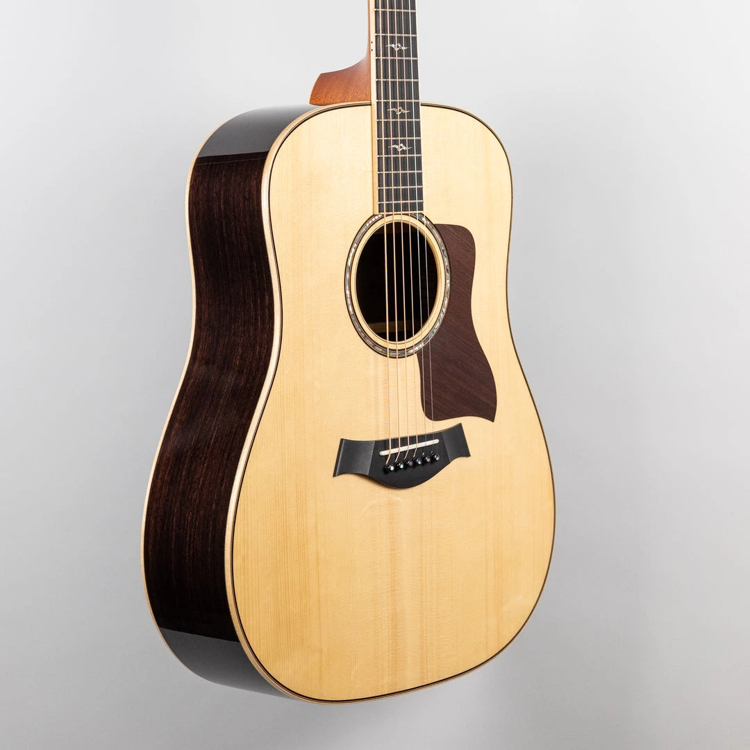 Acoustic Guitars Used 2016 Taylor Custom Dreadnought Adirondack Spruce Top / AAA Rosewood Back & Sides 9 Acoustic Guitars Used 2016 Taylor Custom Dreadnought Adirondack Spruce Top / AAA Rosewood Back & Sides