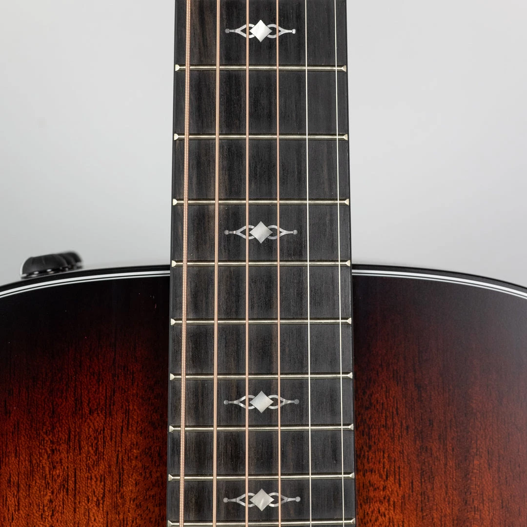 Taylor 322e 12-Fret V-Class Bracing (1204212050) 6 Taylor 322e 12-Fret V-Class Bracing (1204212050)