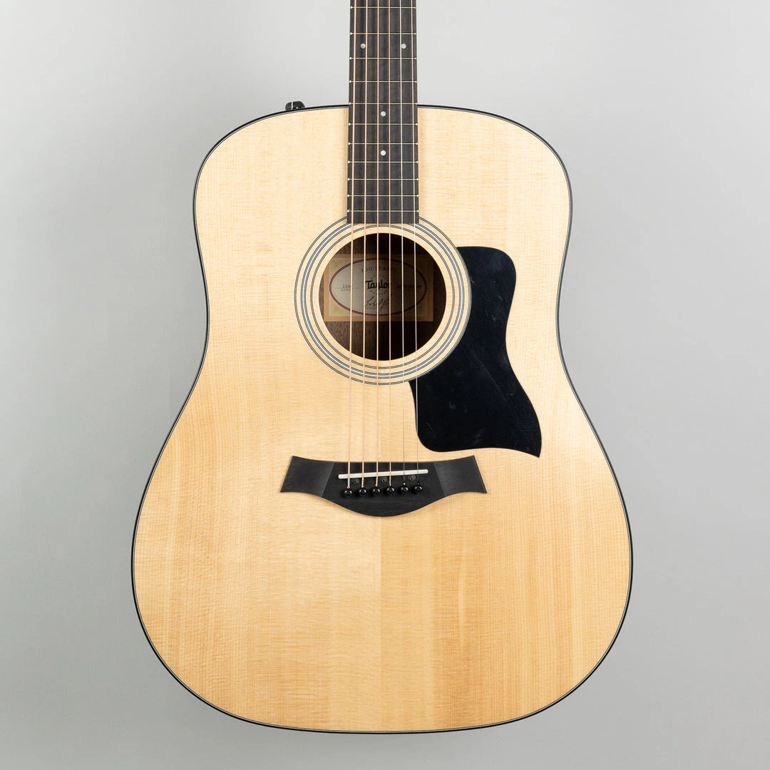Acoustic Guitars Taylor 110e Acoustic/Electric Guitar (2203122008) 3 Acoustic Guitars Taylor 110e Acoustic/Electric Guitar (2203122008)