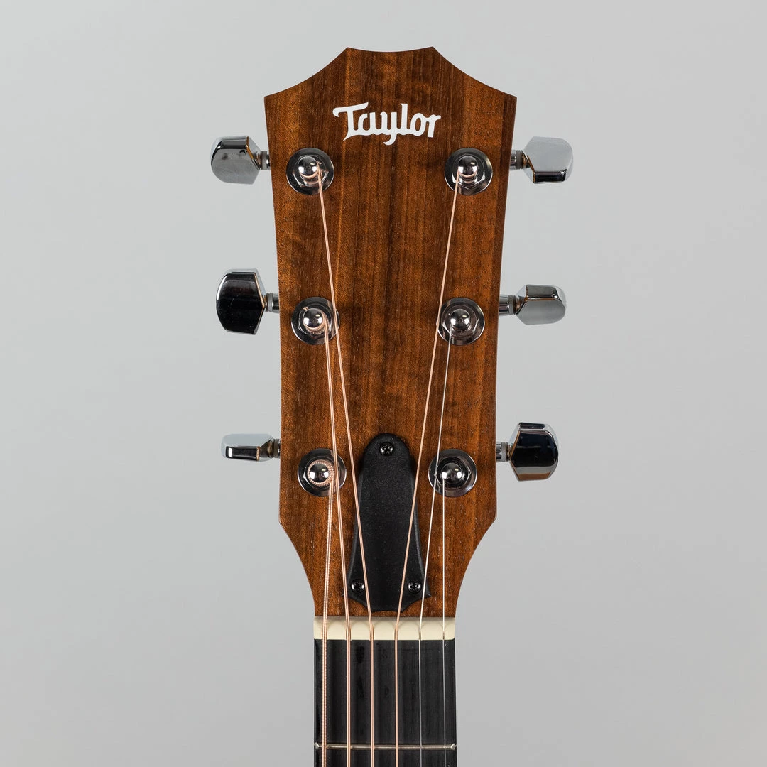 Taylor Academy 10e (2203172203) 12 Taylor Academy 10e (2203172203)