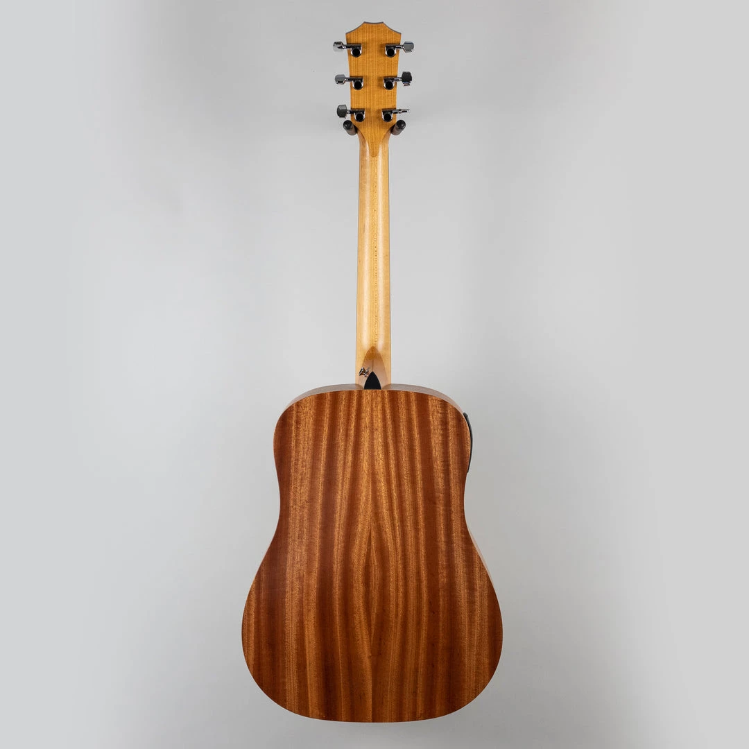 Taylor Academy 10e (2203172203) 11 Taylor Academy 10e (2203172203)