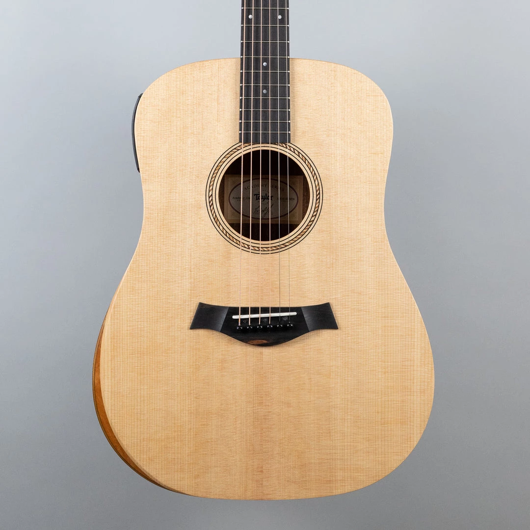 Acoustic Guitars Taylor Academy 10e (2204122484) 3 Acoustic Guitars Taylor Academy 10e (2204122484)