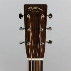 Acoustic Guitars Martin HD-28 Acoustic Guitar (2580370)