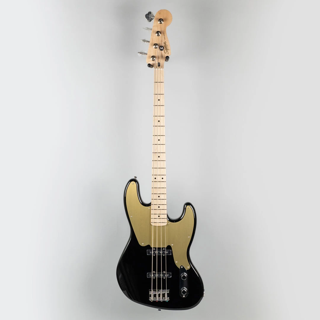Squier Paranormal Jazz Bass '54 In Black Bass Guitars 4 Squier Paranormal Jazz Bass '54 In Black Bass Guitars