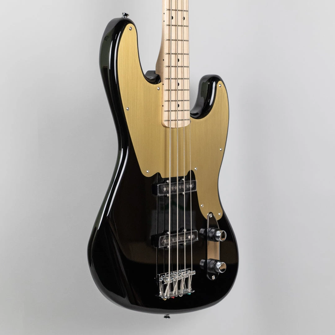 Squier Paranormal Jazz Bass '54 In Black Bass Guitars 5 Squier Paranormal Jazz Bass '54 In Black Bass Guitars