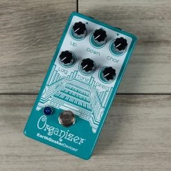 EarthQuaker Devices Organizer Polyphonic Organ Emulator