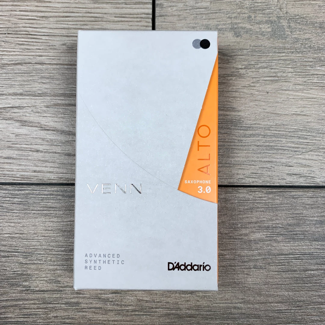 D'Addario VENN Eb Alto Saxophone Synthetic Reed, Strength 3.0 3 D'Addario VENN Eb Alto Saxophone Synthetic Reed, Strength 3.0