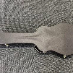 Acoustic Guitars Used 2016 Taylor Custom Dreadnought Adirondack Spruce Top / AAA Rosewood Back & Sides 31 Acoustic Guitars Used 2016 Taylor Custom Dreadnought Adirondack Spruce Top / AAA Rosewood Back & Sides