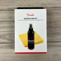 Fender Polish And Cloth Care Kit Fretted Accessories
