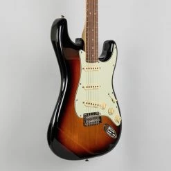 Fender Deluxe Roadhouse Stratocaster In 3-Color Sunburst (MX21209967) Electric Guitars 12 Fender Deluxe Roadhouse Stratocaster In 3-Color Sunburst (MX21209967) Electric Guitars