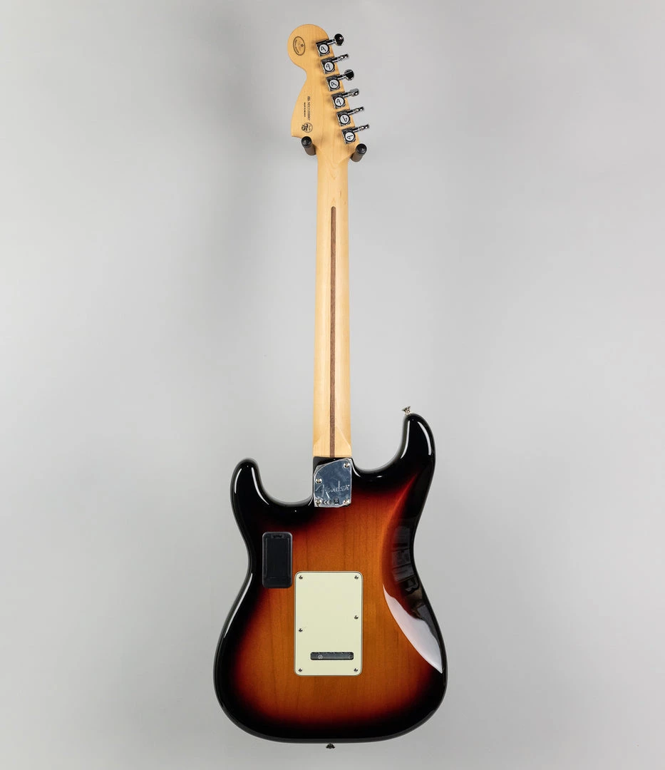 Fender Deluxe Roadhouse Stratocaster In 3-Color Sunburst (MX21209967) Electric Guitars 8 Fender Deluxe Roadhouse Stratocaster In 3-Color Sunburst (MX21209967) Electric Guitars