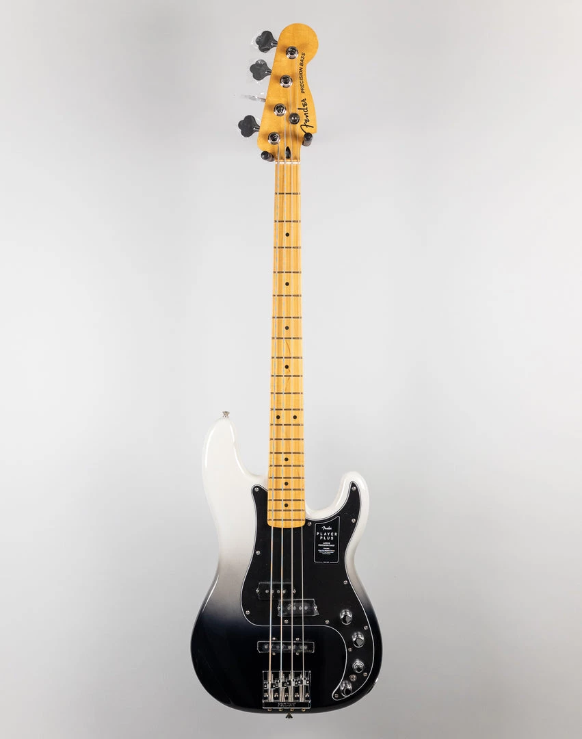 Fender Player Plus Precision Bass In Silver Smoke (MX21253323) 4 Fender Player Plus Precision Bass In Silver Smoke (MX21253323)