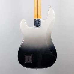 Fender Player Plus Precision Bass In Silver Smoke (MX21253323) 14 Fender Player Plus Precision Bass In Silver Smoke (MX21253323)