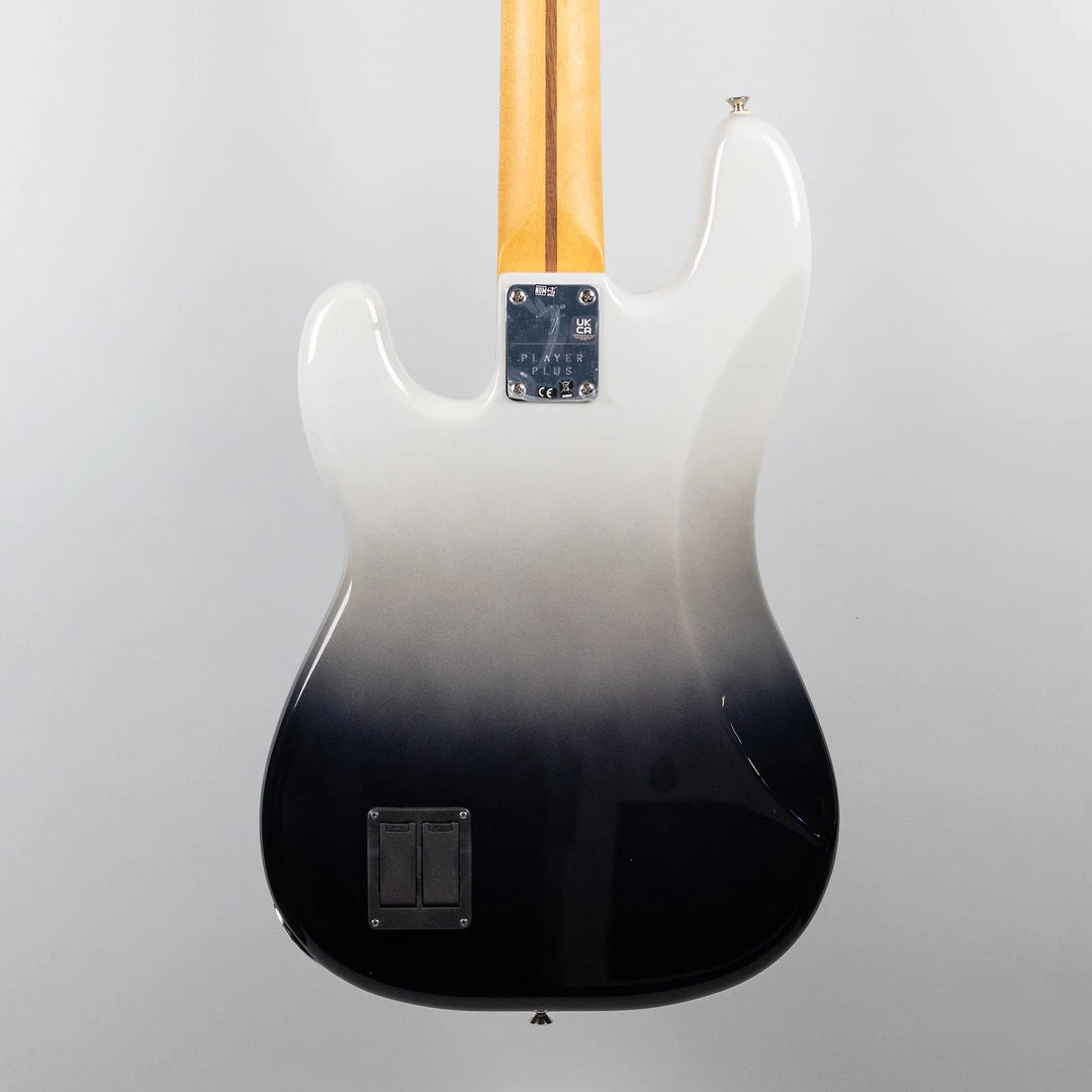 Fender Player Plus Precision Bass In Silver Smoke (MX21253323) 7 Fender Player Plus Precision Bass In Silver Smoke (MX21253323)