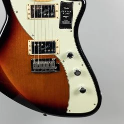 Electric Guitars Fender Player Plus Meteora HH In 3-Color Sunburst (MX22005615) 15 Electric Guitars Fender Player Plus Meteora HH In 3-Color Sunburst (MX22005615)