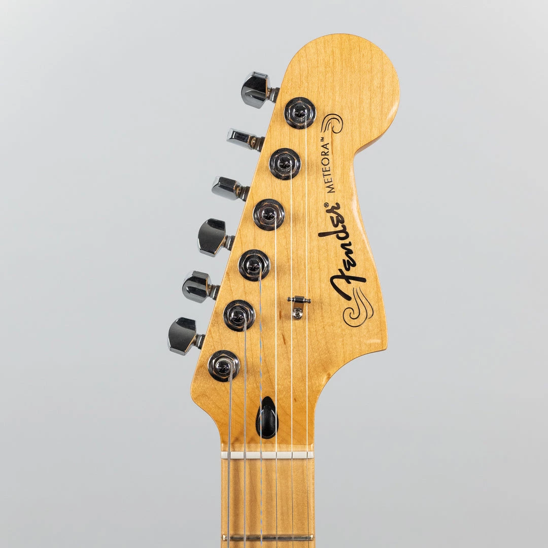 Electric Guitars Fender Player Plus Meteora HH In 3-Color Sunburst (MX22005615) 10 Electric Guitars Fender Player Plus Meteora HH In 3-Color Sunburst (MX22005615)