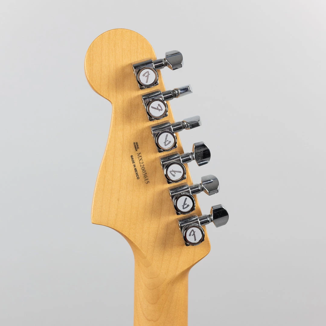 Electric Guitars Fender Player Plus Meteora HH In 3-Color Sunburst (MX22005615) 11 Electric Guitars Fender Player Plus Meteora HH In 3-Color Sunburst (MX22005615)