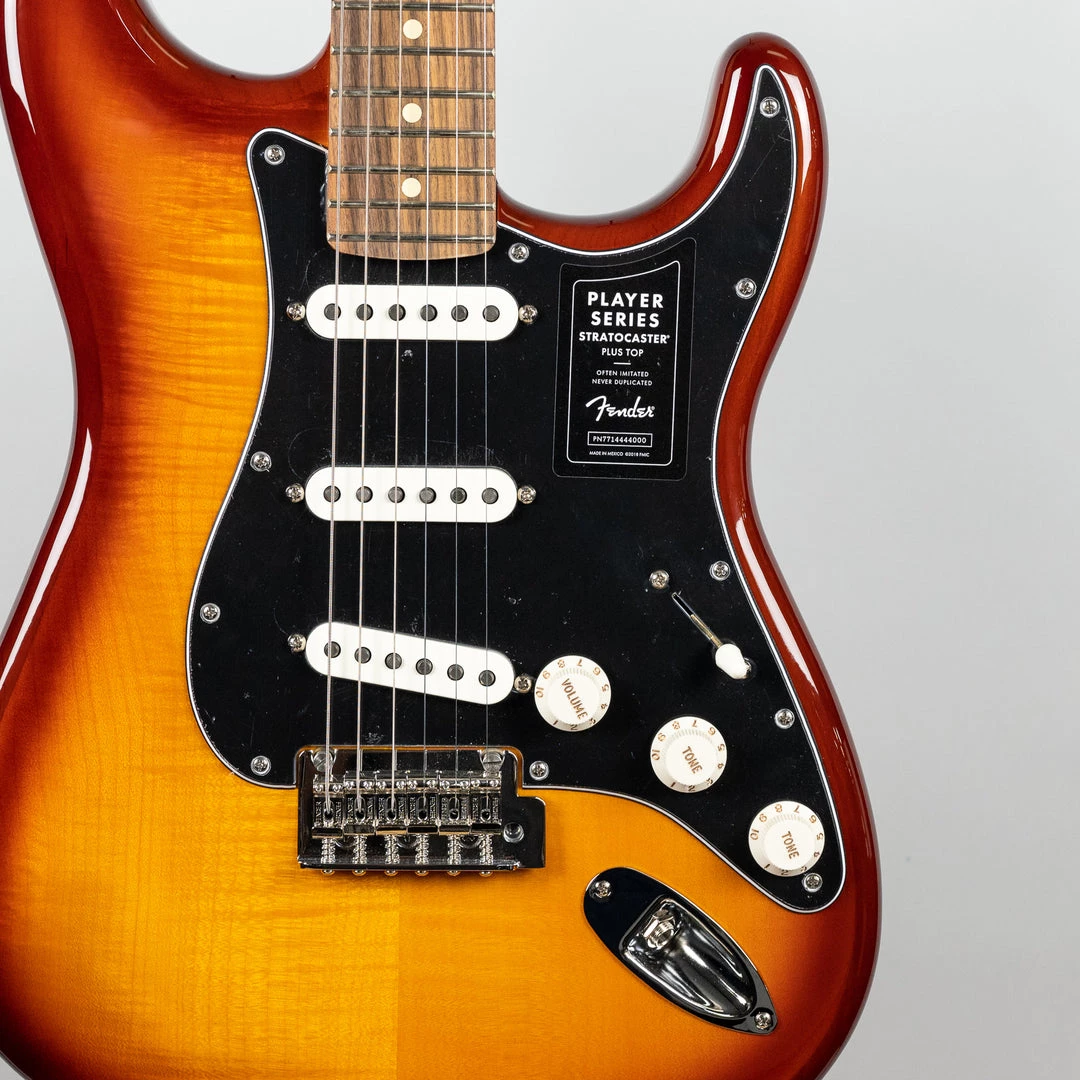 Fender Player Stratocaster Plus Top In Tobacco Sunburst (MX22047407) Electric Guitars 5 Fender Player Stratocaster Plus Top In Tobacco Sunburst (MX22047407) Electric Guitars