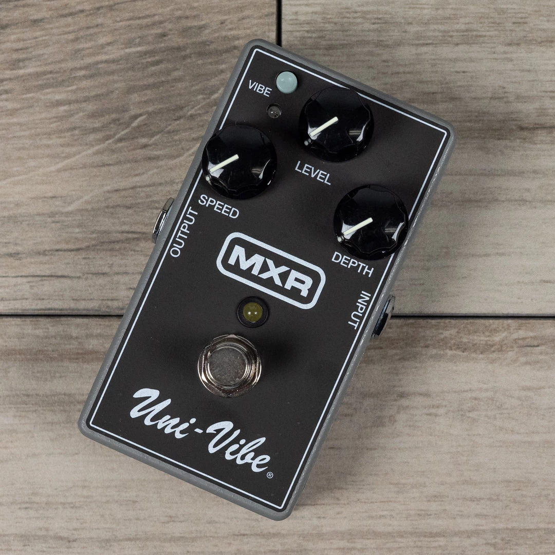 MXR M68 Uni-Vibe Chorus/Vibrato Effects Pedals 3 MXR M68 Uni-Vibe Chorus/Vibrato Effects Pedals