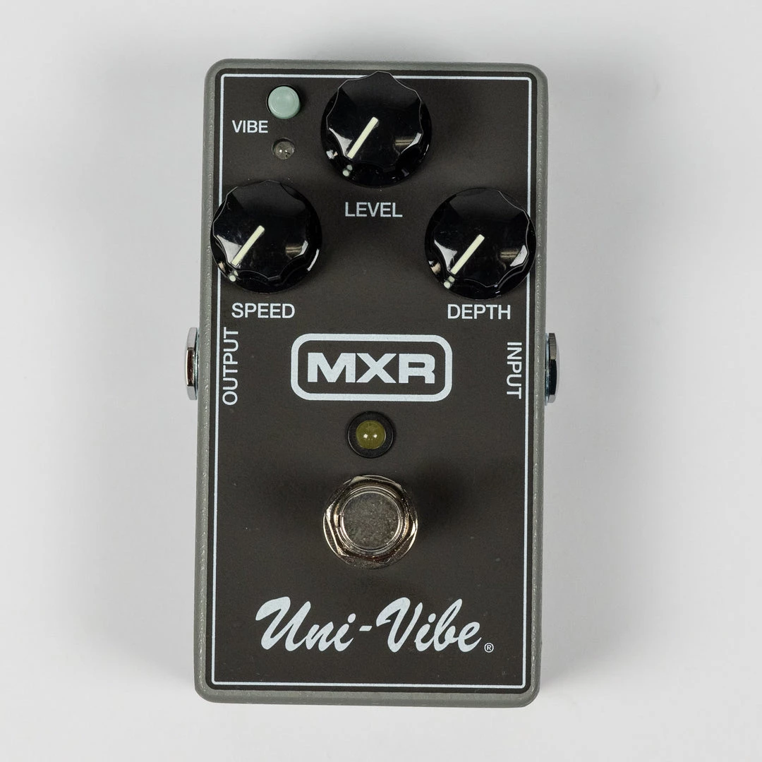 MXR M68 Uni-Vibe Chorus/Vibrato Effects Pedals 4 MXR M68 Uni-Vibe Chorus/Vibrato Effects Pedals