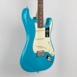Fender American Professional II Stratocaster In Miami Blue (US210095259)