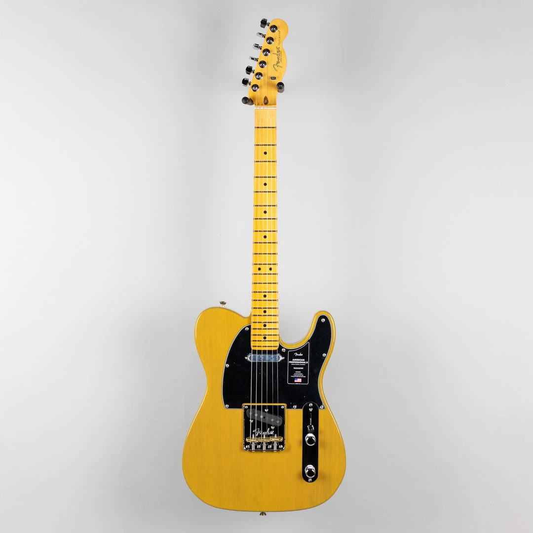 Electric Guitars Fender American Professional II Telecaster In Butterscotch Blonde (US22005491) 4 Electric Guitars Fender American Professional II Telecaster In Butterscotch Blonde (US22005491)