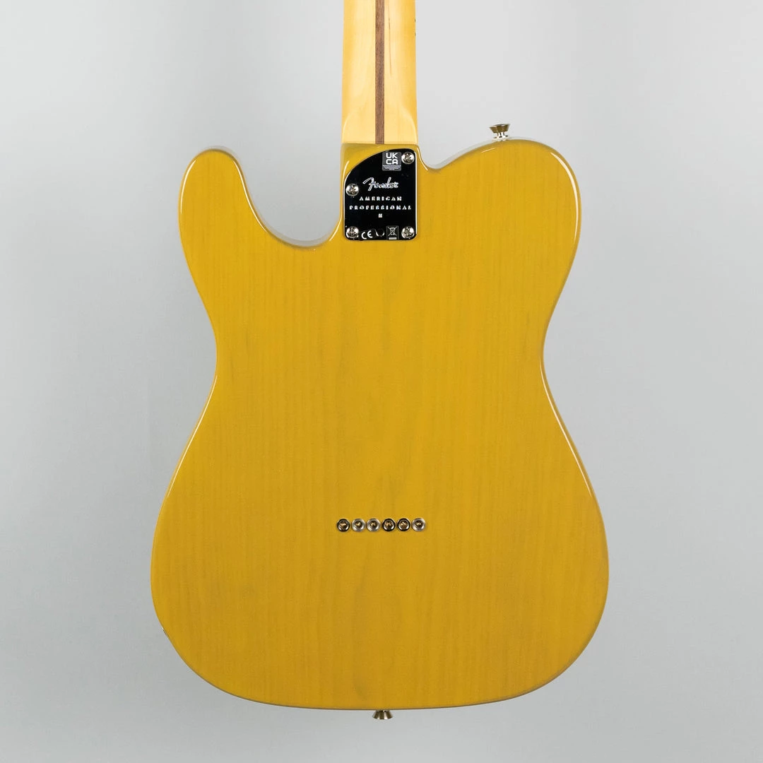 Electric Guitars Fender American Professional II Telecaster In Butterscotch Blonde (US22005491) 7 Electric Guitars Fender American Professional II Telecaster In Butterscotch Blonde (US22005491)