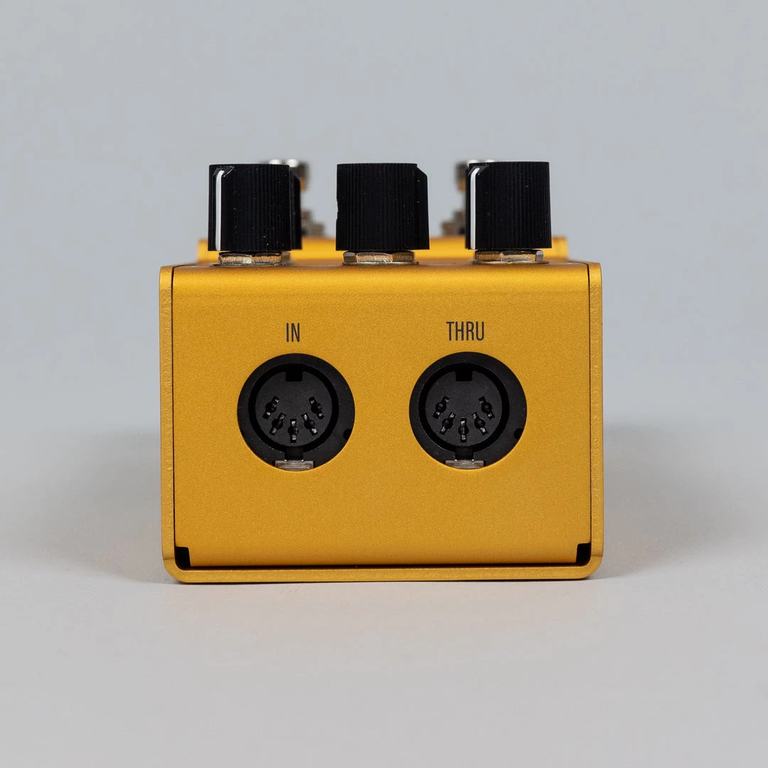 Walrus Audio MAKO Series: ACS1 Amp + Cab Simulator 8 Walrus Audio MAKO Series: ACS1 Amp + Cab Simulator