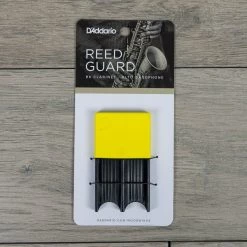 Woodwind Accessories D'Addario Alto Sax/Clarinet Reed Guard In Yellow (Holds 4 Reeds)