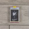 Vandoren V12 Bb Clarinet Reeds Strength 2.5 (Box Of 10)