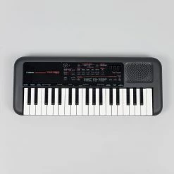 Yamaha PSS-A50 37-Key Portable Keyboard Keyboards