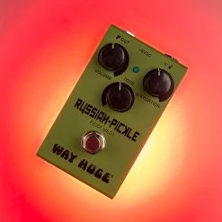 Effects Pedals Way Huge Smalls Russian-Pickle MkIII Fuzz