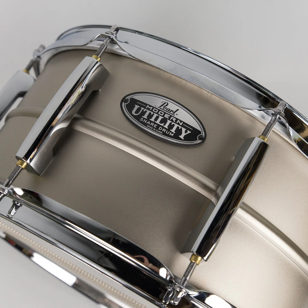 Pearl Modern Utility Steel 6.5" X 14" Snare Drum 3 Pearl Modern Utility Steel 6.5" X 14" Snare Drum