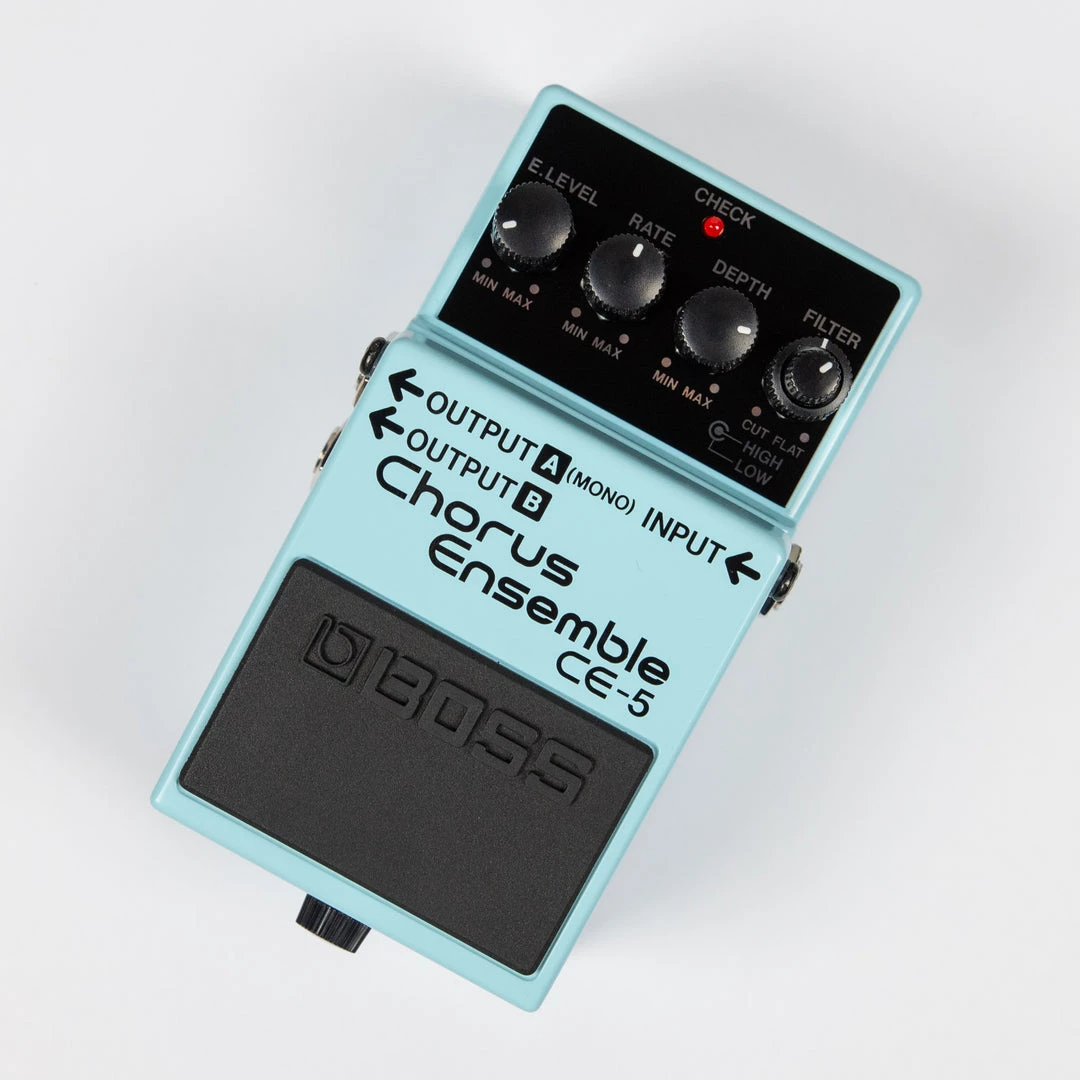 Boss CE-5 Chorus Ensemble Effects Pedals 4 Boss CE-5 Chorus Ensemble Effects Pedals