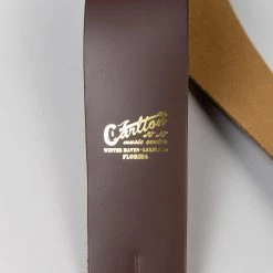 Fretted Accessories Levy's M1-DBR Classic Series 2 1/2" Leather Guitar Strap With Carlton Music Logo In Brown