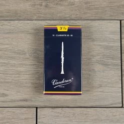 Woodwind Accessories Vandoren Traditional Bb Clarinet Reeds Strength 3.5 (Box Of 10)