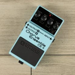 Boss CE-5 Chorus Ensemble Effects Pedals