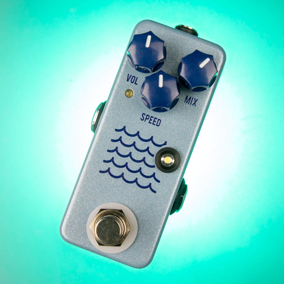 JHS Tidewater Tremolo 3 JHS Tidewater Tremolo