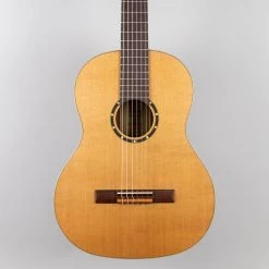Acoustic Guitars Ortega R122 Family Series Nylon String Guitar