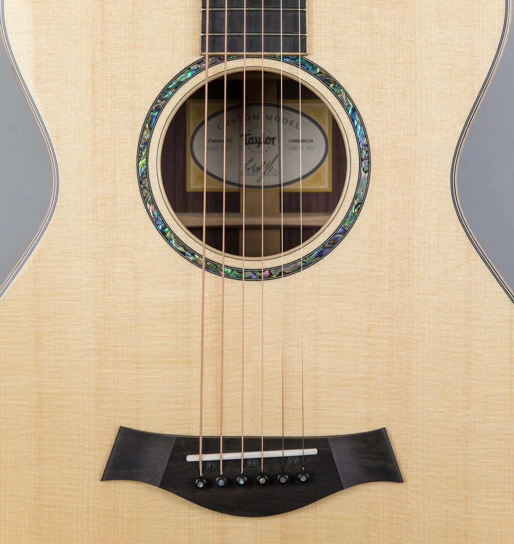 Taylor Custom Grand Concert (Build #11256) 12-Fret, AA Indian Rosewood Back/Sides Acoustic Guitars 9 Taylor Custom Grand Concert (Build #11256) 12-Fret, AA Indian Rosewood Back/Sides Acoustic Guitars