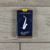 Vandoren Tradtional Alto Sax Reeds Strength 3.5 (Box Of 10) 2 Vandoren Tradtional Alto Sax Reeds Strength 3.5 (Box Of 10)