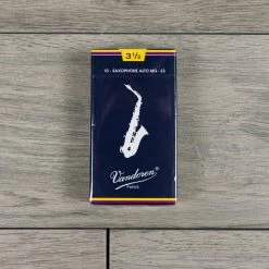 Vandoren Tradtional Alto Sax Reeds Strength 3.5 (Box Of 10)