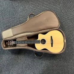 Used 2013 Taylor 214ce-N Nylon-String Acoustic/Electric Guitar Used Gear 34 Used 2013 Taylor 214ce-N Nylon-String Acoustic/Electric Guitar Used Gear