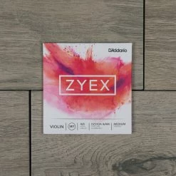 Orchestral Accessories D'Addario DZ310A 4/4M Zyex Violin String Set