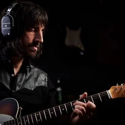 Boss WAZA - AIR Wireless Personal Guitar Amplification Headphones Guitar & Bass Amps